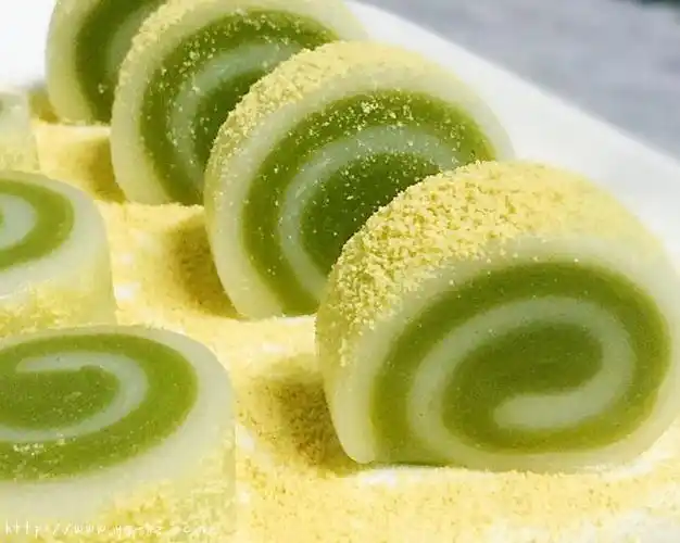抹茶双色糯米卷的做法