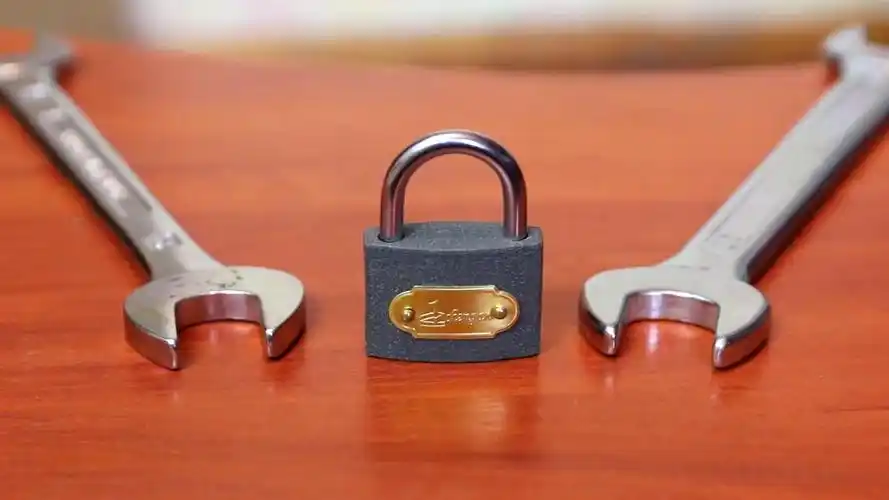 怎么样开锁钥匙忘记拿了如何开锁