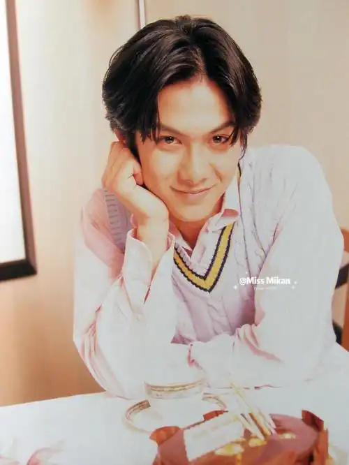 柏原崇高清写真壁纸屏保