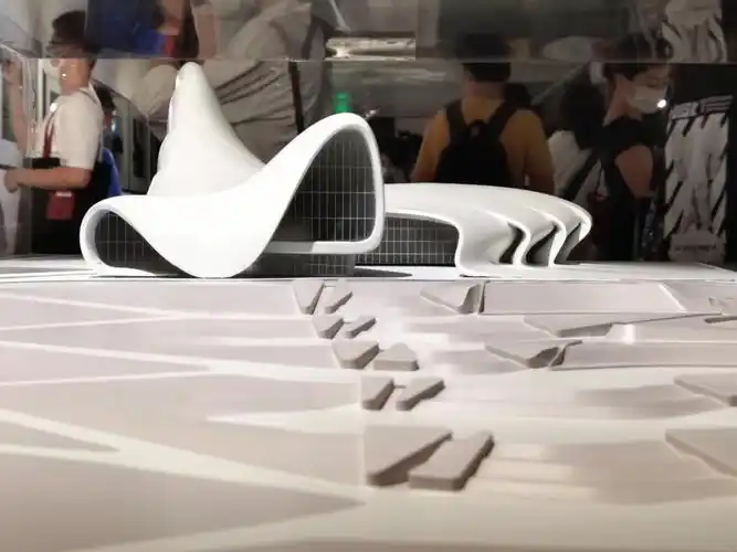 展览分享zahahadid建筑展