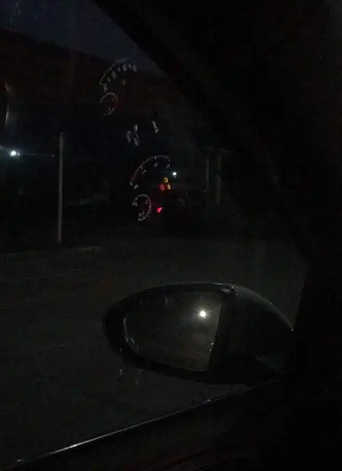 夜间车窗上有"鬼影"!怎么办?——眩目篇1