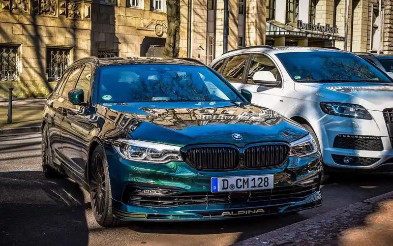 阿尔宾娜b5 biturbo touring能秒超跑的小瓦罐!_车家号_发现车生活_汽