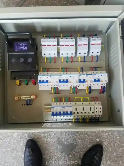 24小时服务电话:18867719533建筑工地标准临时一级配电箱二级动力配电