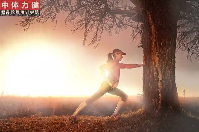 原地跑步的正确姿势详解