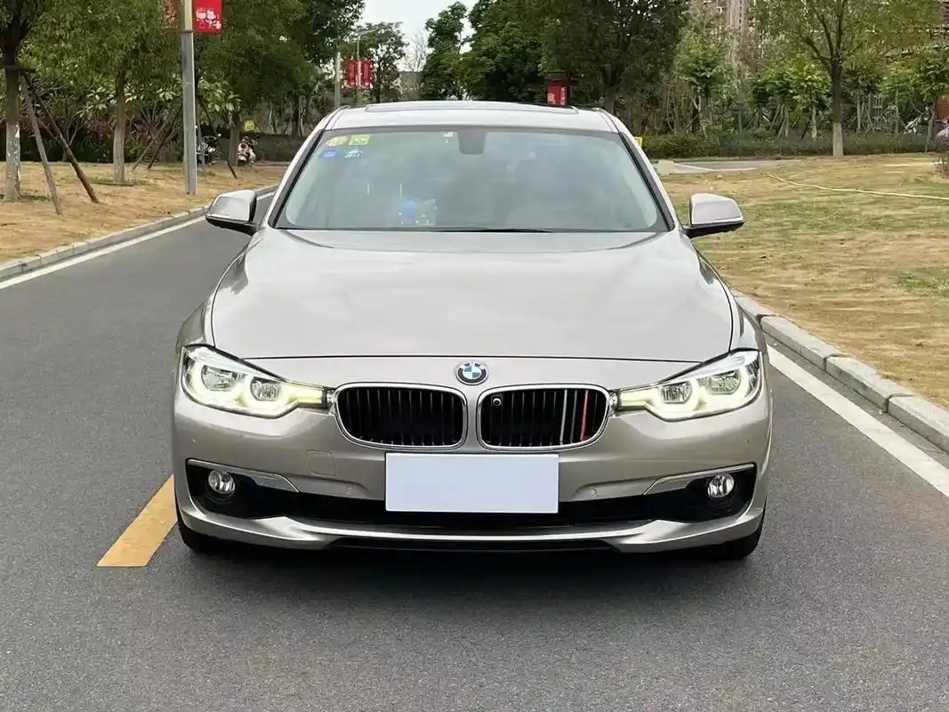 2016年12月宝马320li时尚行,新