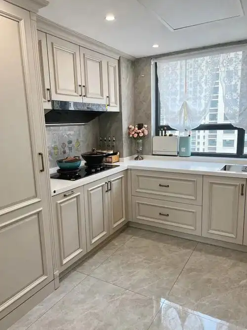 实木橱柜做饭香