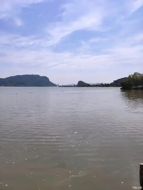 湘湖三期沙滩游玩