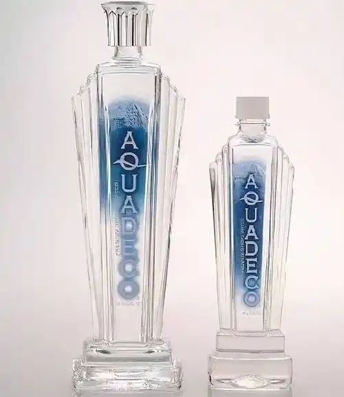 世界十大奢侈矿泉水最贵高达68万一瓶你喝得起么