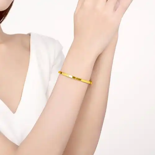 周六福zhouliufu黄金手镯女款5d硬金简约线条气质时尚百搭定价足金细