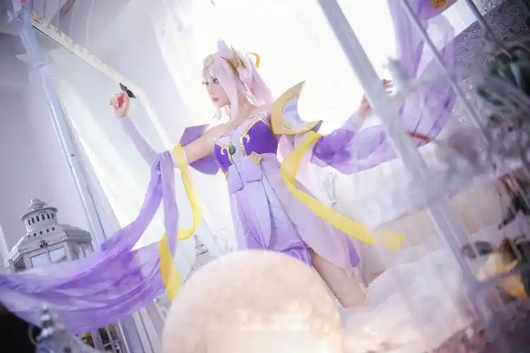 三组《王者荣耀》角色嫦娥的cosplay作品!冒着仙气的高质量大作