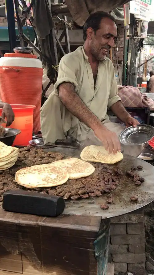 巴基斯坦午饭饼夹肉