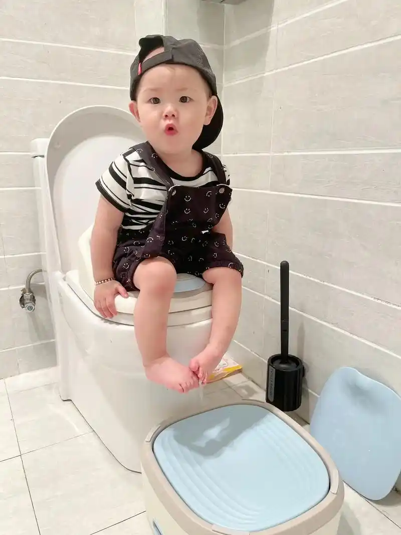 夏天太热啦,天天穿纸尿裤给宝宝p - 抖音