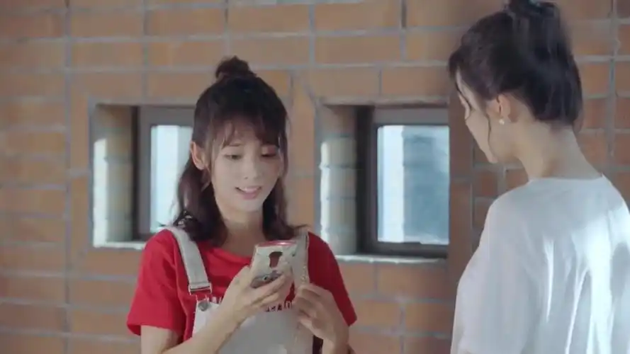 小时光:顾未易跟师姐出双入对,末末醋意大发,有戏看了