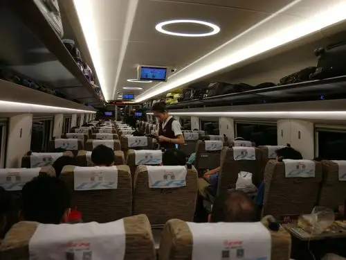 乘坐"复兴号〃高铁的体验-锦绣年华习作 2018-06-19