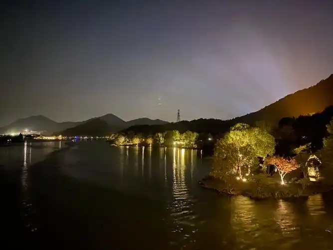 湘湖一期的夜晚