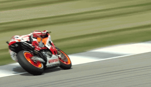 越野赛场地障碍赛等著名的世界摩托车锦标赛(moto gp)每年吸引着世界