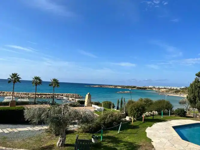 塞浦路斯生活  #帕福斯  #coral  bay