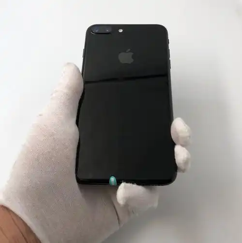 苹果【iphone 7 plus】4g全网通 亮黑色 128g 国行 8成新