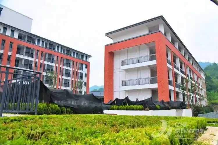 双福新增一所中学,9月投用→_福二中_江津区_建设