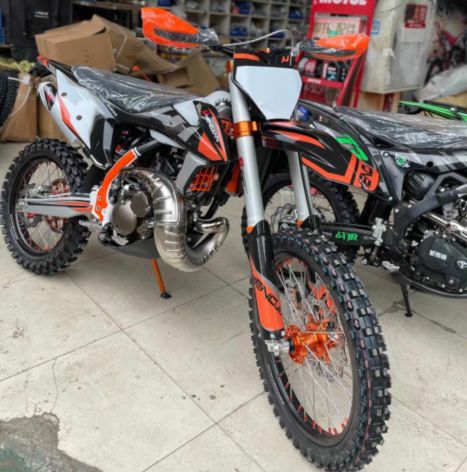 恒舰两冲2t水冷越野摩托车 cb250风冷山地车 林道场地车 2021款 - 爱