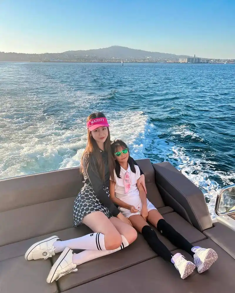 个人照片又被骗子拿去搞相亲孙悦前妻陈露发文请大家认清楚