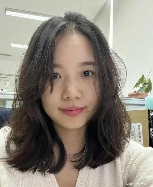 34岁女人一个月的花销1短婚离异固定工资6000