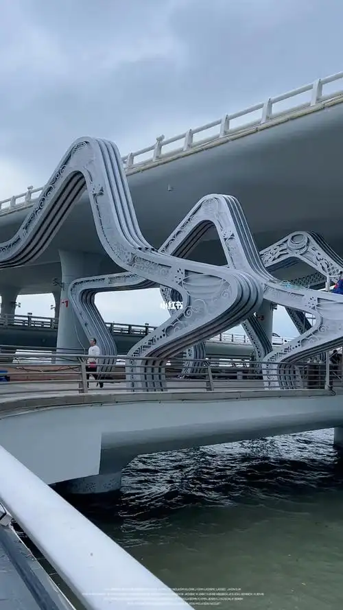 金鸡百花星光海岸演武大桥观景平台即将竣工