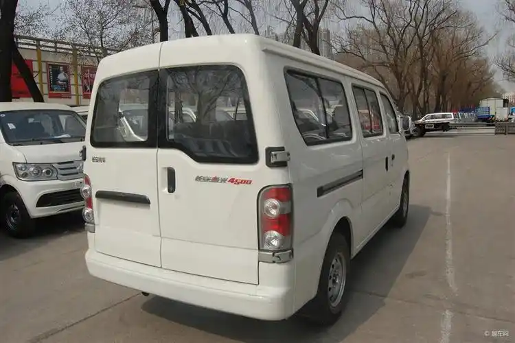 p>长安星光4500是 a target="_blank" href="/item/长安汽车/1617266