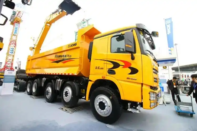 10x6驱动油气悬挂载重50吨徐工nxg5800d3wkt全地形五轴自卸车可曾见过