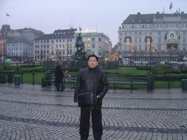 郑又平美国游玩照