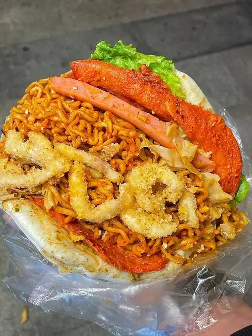 青岛比脸还大的月亮馍满满的都是料