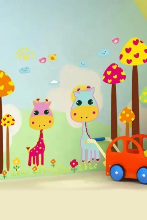 幼儿园简单的墙画剪纸