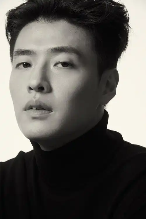 姜河那难得严肃的样子