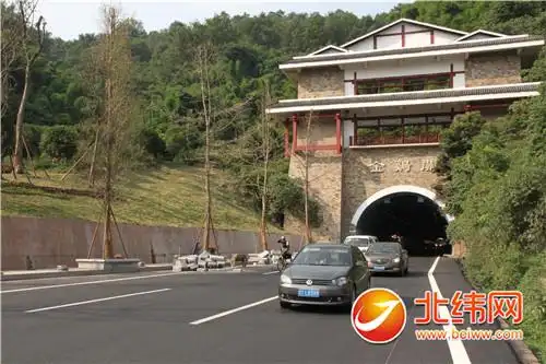 金鸡关隧道恢复双向通行应急抢险工程全面完工