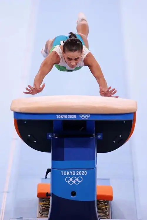 从独联体,乌兹别克,德国再到乌兹别克,由上世纪的巴塞罗那奥运,经历96