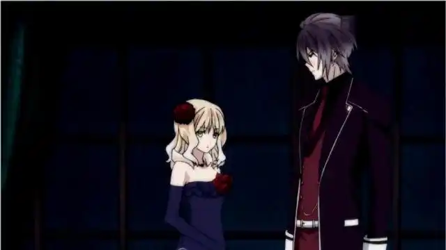 魔鬼恋人:小森唯换上礼服后更迷人了,一个对三个都游刃有余