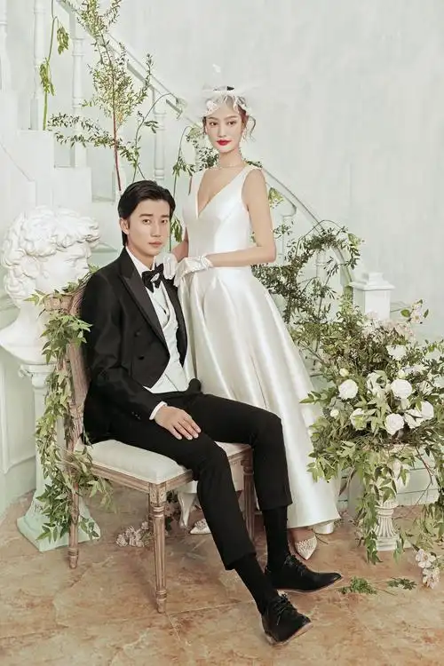 安特样片修图的婚纱摄影作品《内景韩式》