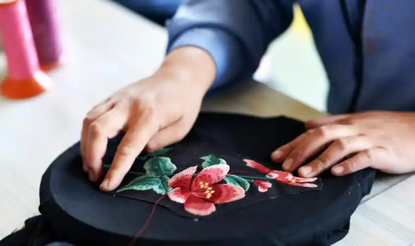 关于手工刺绣工艺你了解多少