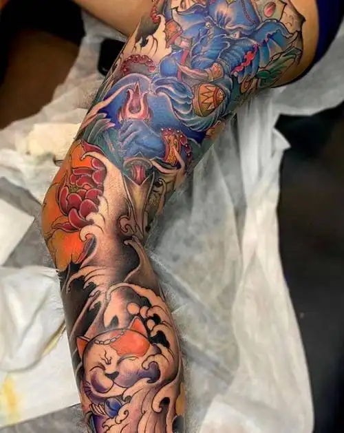 花腿纹身图片_腿部新传统纹身图案