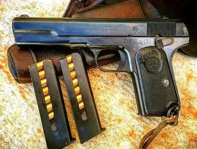 radom p27手枪史密斯-威