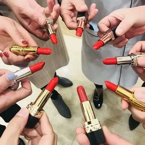 悦纳部落【手工精油口红diy沙龙】福州站 - 美篇