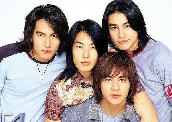 朱孝天透露和f4没友情坦言曾觉得自己很糟糕