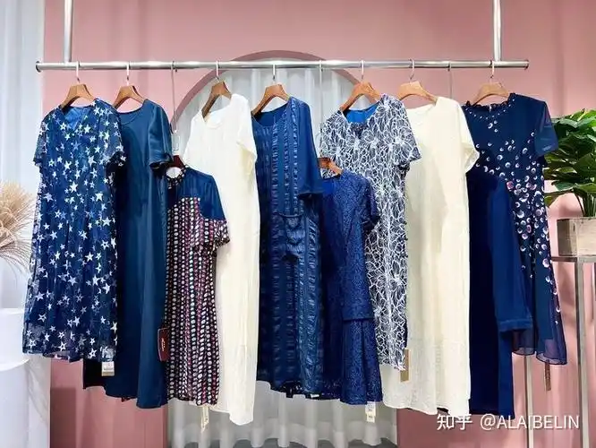 shamier莎米尔女装品牌风衣连衣裙上衣裤裙穿搭