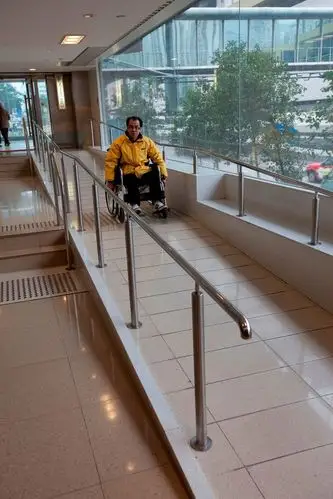 无障碍通道-花瓣网|陪你做生活的设计师 | 谁说无障碍设计就不能做的