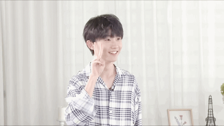 恭喜马嘉祺微博粉丝数破700万!