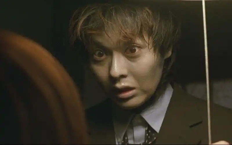 日本惊悚悬疑电影《咒怨2》,伽椰子借腹投胎,恐怖再次升级