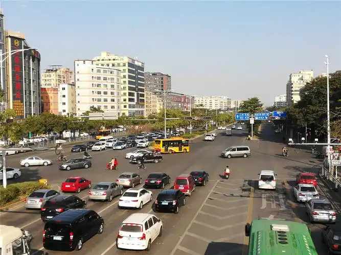 宝安大道固戍路段