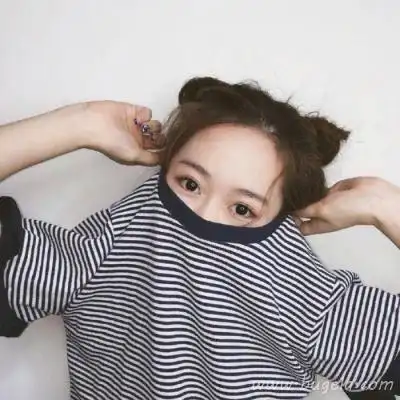 甜美双丸子头女生造型可爱精选头像图片