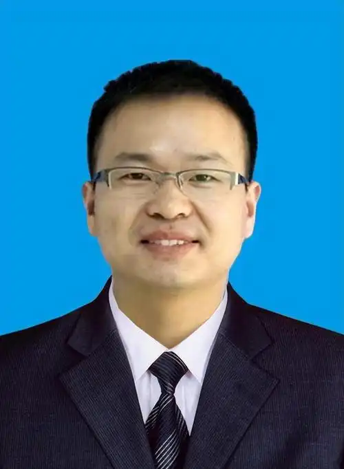 新乡市红旗区政府领导简介