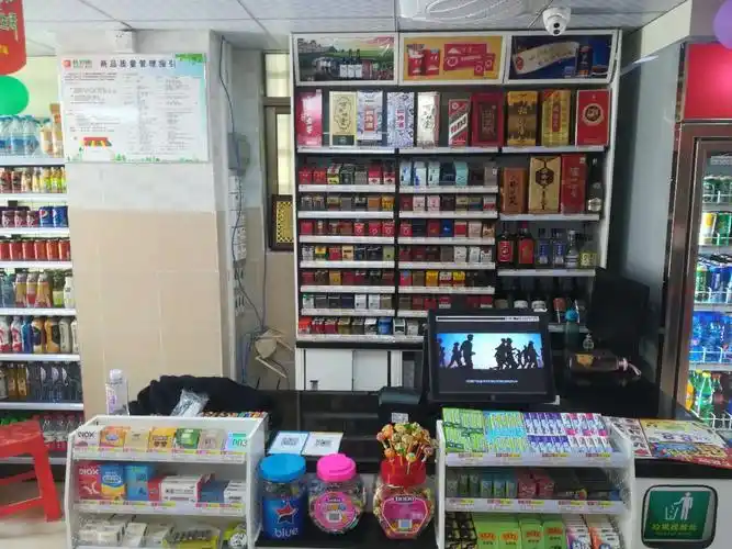 现代便利店收银台布局初探